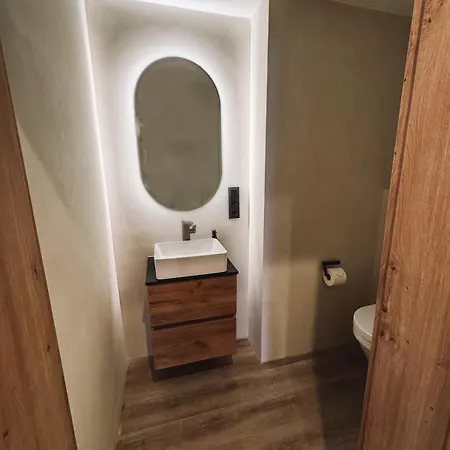Modernes Boutique-apartment In Naturtraum Apartmán