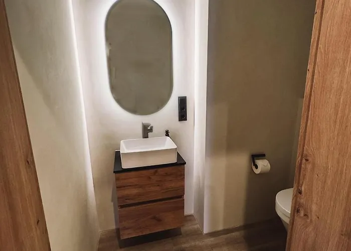 Modernes Boutique-apartment In Naturtraum Apartman